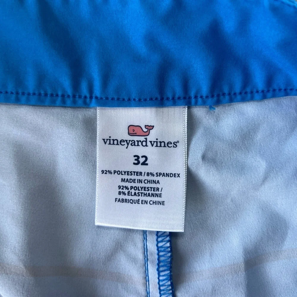 Vineyard Vines Blue Striped 9